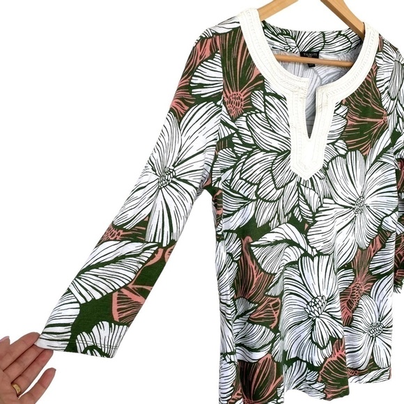 Talbots tunic in a stretch jersey knit, tropical  floral print - Picture 3 of 9